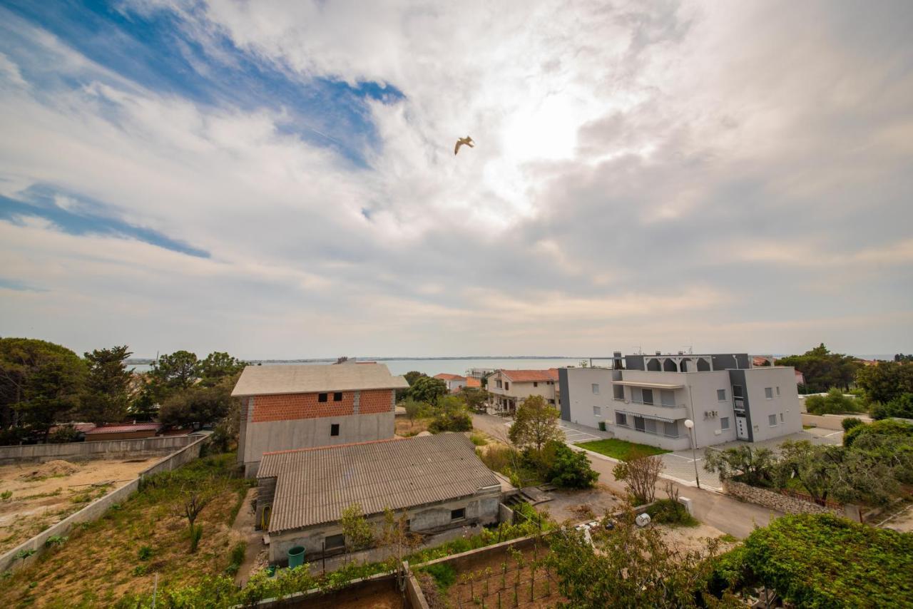 Apartman Eva Vrsi Esterno foto