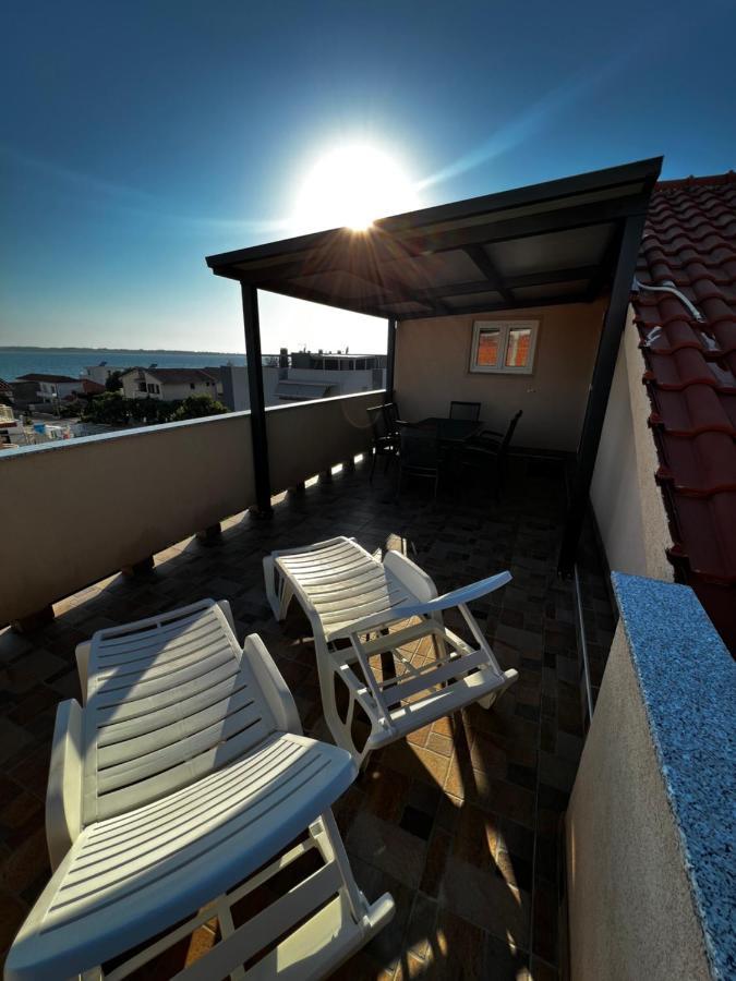 Apartman Eva Vrsi Esterno foto